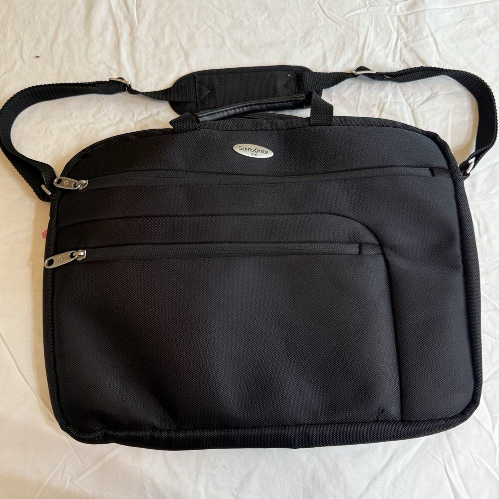 Black Samsonite 1910 Computer Laptop Bag Long Strap Soft Shell Multiple Pockets